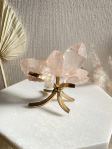 水晶スタンド　真鍮　マニカラン水晶