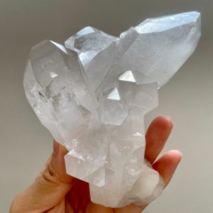 トマスゴンサガ　クリア水晶クラスター