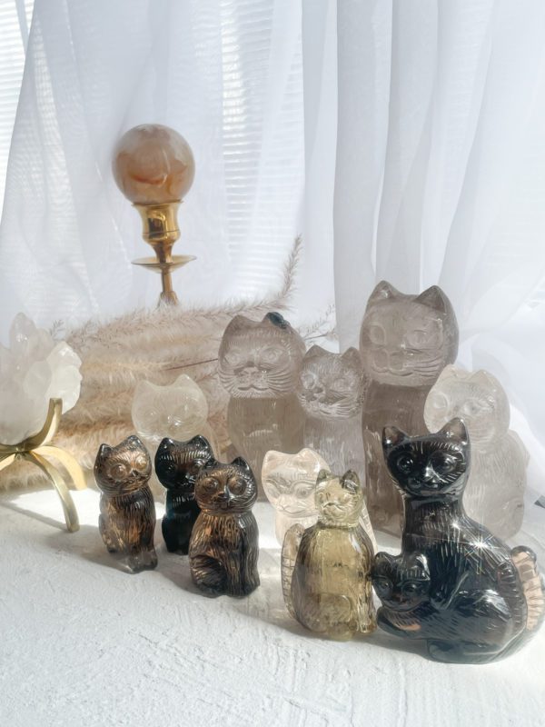 天然石 ねこ　水晶　置物　スモーキークォーツ　猫