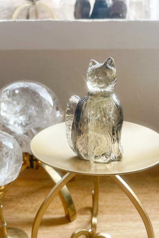 ねこ　置物　水晶　シトリン