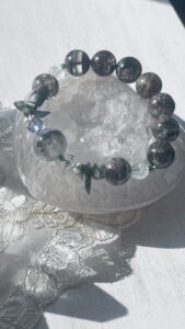 セラフィナイト　ガーデンクォーツ　数珠　ブレスレット　マーラー　クリスタル　スピリチャル　パワーストーン　