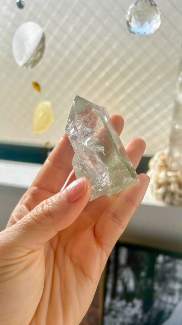 マニハール水晶