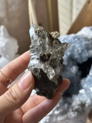 ブラックマニハール　マニハール水晶　ヒマラヤ　天然石