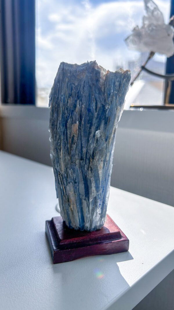水晶　カイヤナイト　スタンド
