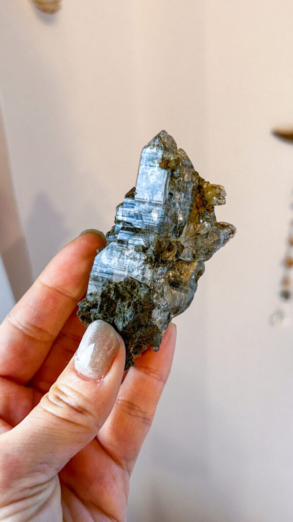 ブラックマニハール　天然石　ヒマラヤ水晶