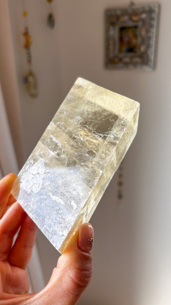 Big! 美しいイエローオプティカルカルサイト　Lemon jelly crystal - 画像 (3)