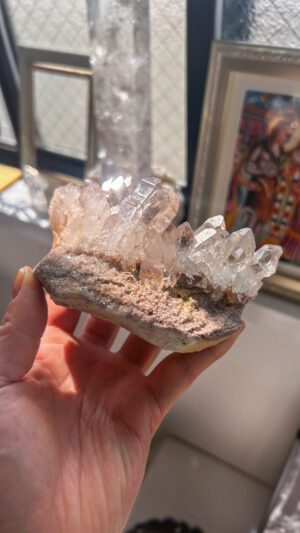 レア！赤ピンクのマニカラン水晶クラスター Shakti of the divine