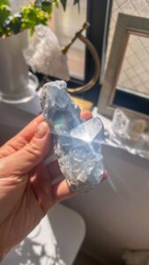 セレスタイト　水晶　天然石　