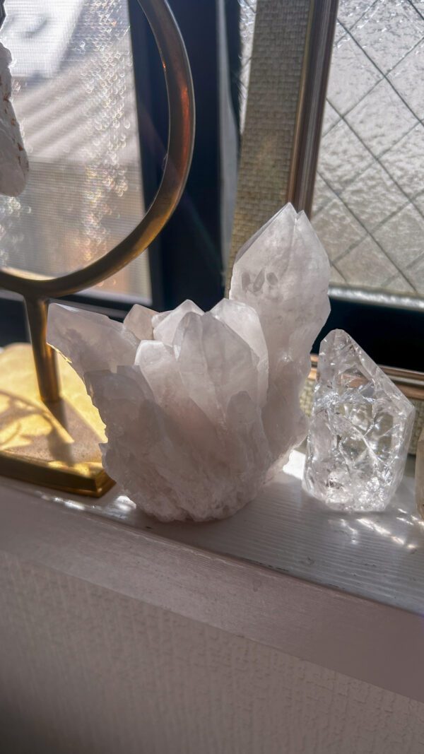 ミルキークォーツ　水晶　ホワイト水晶　クラスター　