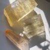 美しいイエローオプティカルカルサイト　Jelly crystal