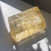 Big! 美しいイエローオプティカルカルサイト　Lemon jelly crystal