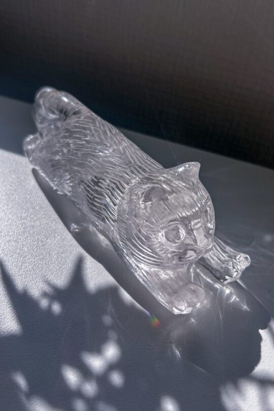 猫　水晶　天然石　カービング
