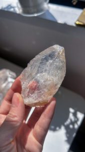 パロギ　鉱山　ヒマラヤ水晶　天然石　スピリチャル　ヒーリング