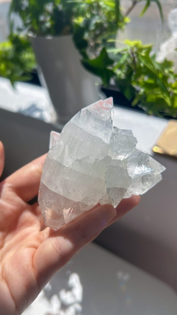 アポフィライト　天然石　インド　水晶　AAA