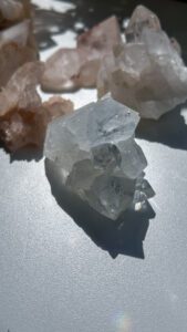 アポフィライト　天然石　インド　水晶　AAA