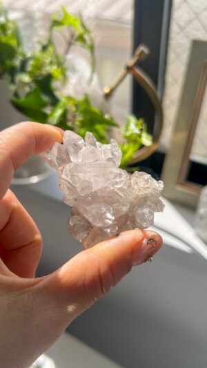 ヒマラヤ水晶 マニカラン 天然石　水晶