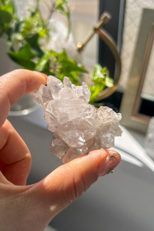 ヒマラヤ水晶 マニカラン 天然石　水晶