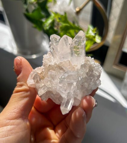 ヒマラヤ水晶 マニカラン 天然石　水晶