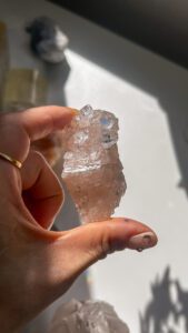 ピンクアポフィライト　天然石　水晶