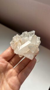 ヒマラヤ水晶 マニカラン 天然石　水晶