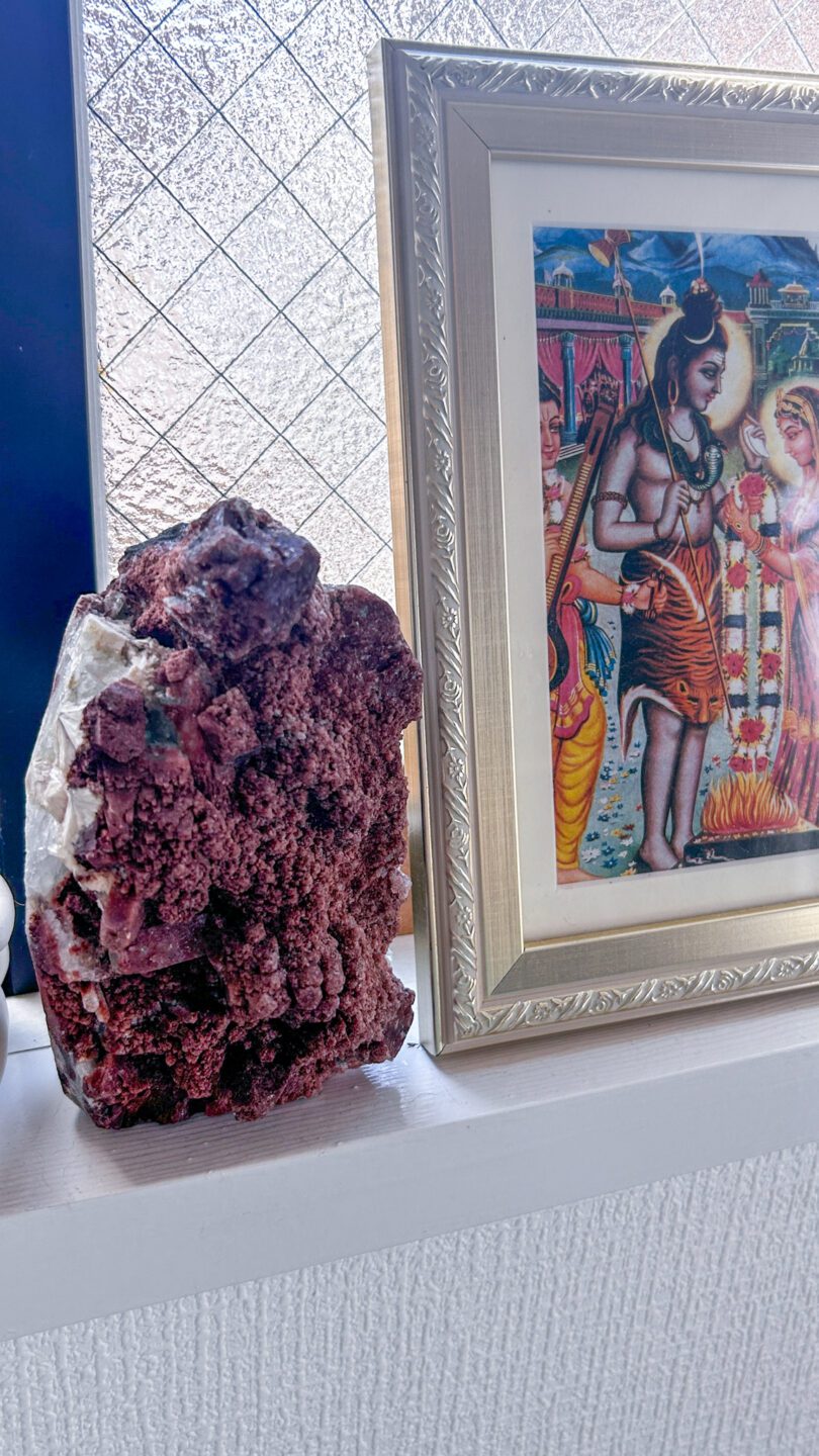 630g御神体のようなブラウンレッドのカルサイト岩石Sacred Brown-Red Calcite Stone - 画像 (6)