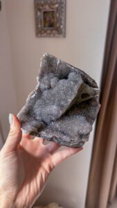 ブラックアメジスト　インテリア　天然石　ジオード