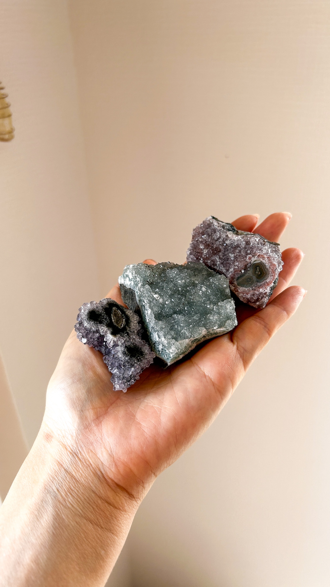 ウルグアイ レインボーアメジスト 天然石