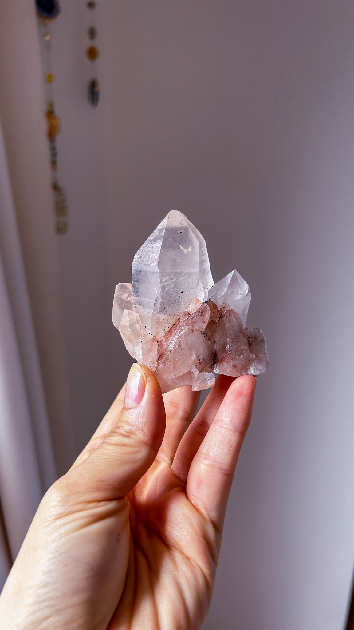 綺麗に自立・優しい雰囲気・マニカラン水晶 Together - 画像 (2)