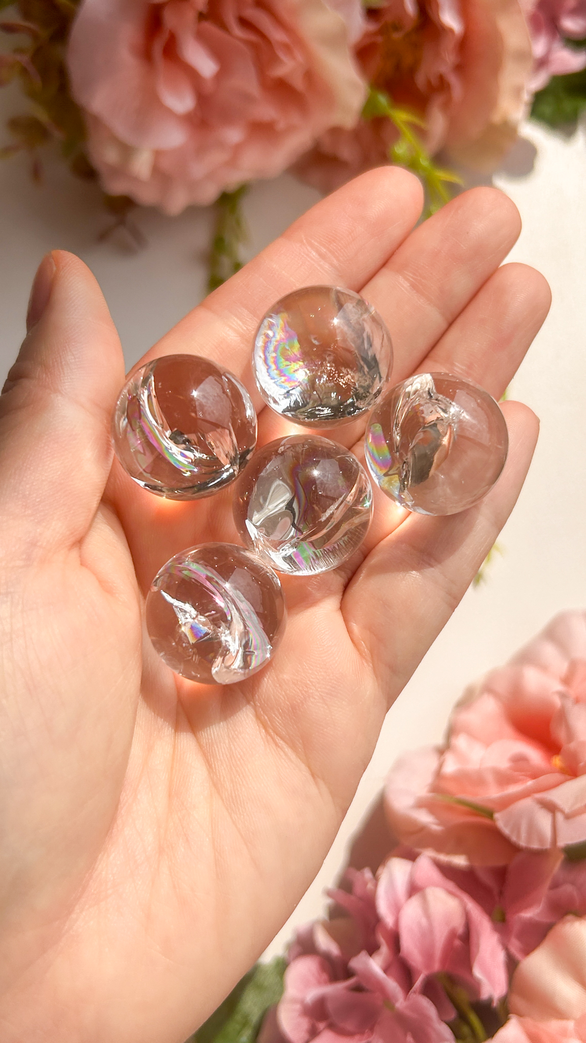 高品質・高純度 ギラリ・天然レインボー ミニ水晶スフィア Rainbow of your protection ランダム おまとめ対象品