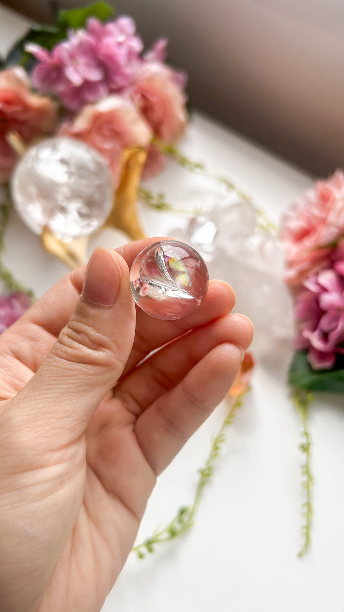 高品質・高純度 ギラリ・天然レインボー ミニ水晶スフィア Rainbow of your protection ランダム おまとめ対象品 - 画像 (6)