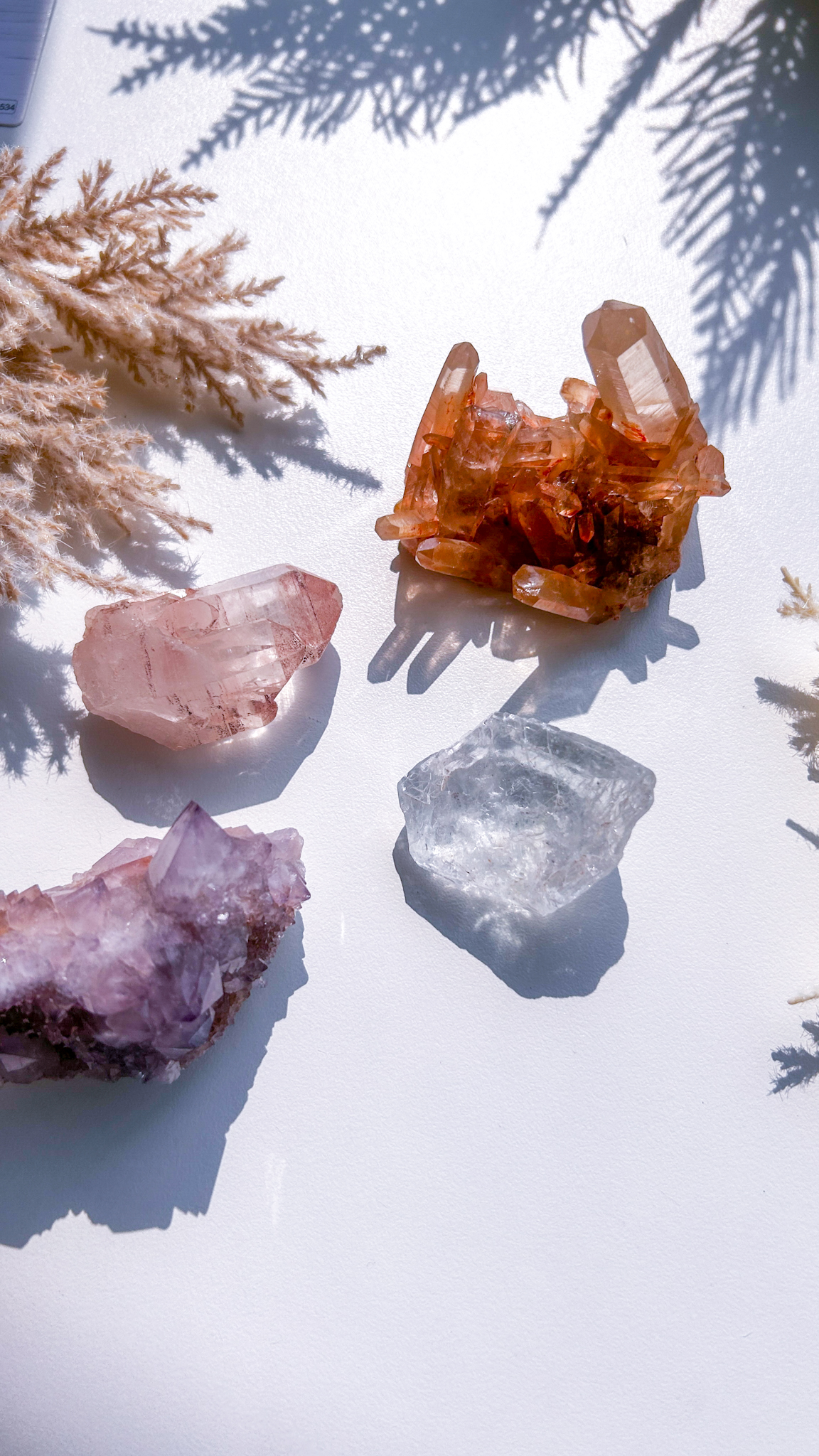 心を躍動させる 南アフリカの大地より レッドクォーツ Orisaの神々 珍しいブルーアフリカンフローライト - 画像 (8)