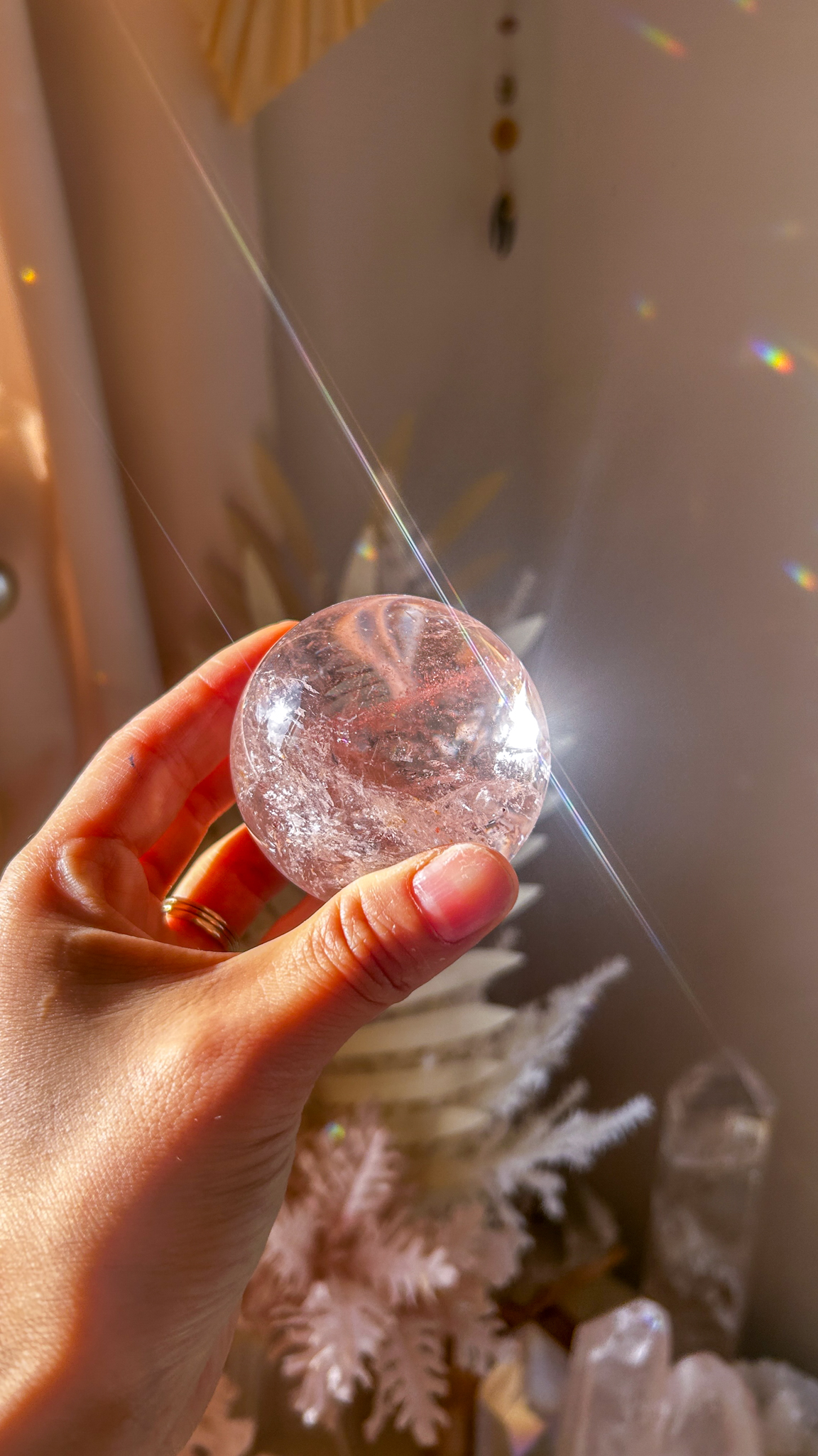 愛の開花 マダガスカルの最高品質 ピンク ヘマタイト クォーツ 🌈 スフィア You are loved キラキラ虹インクルージョンピンク58mm