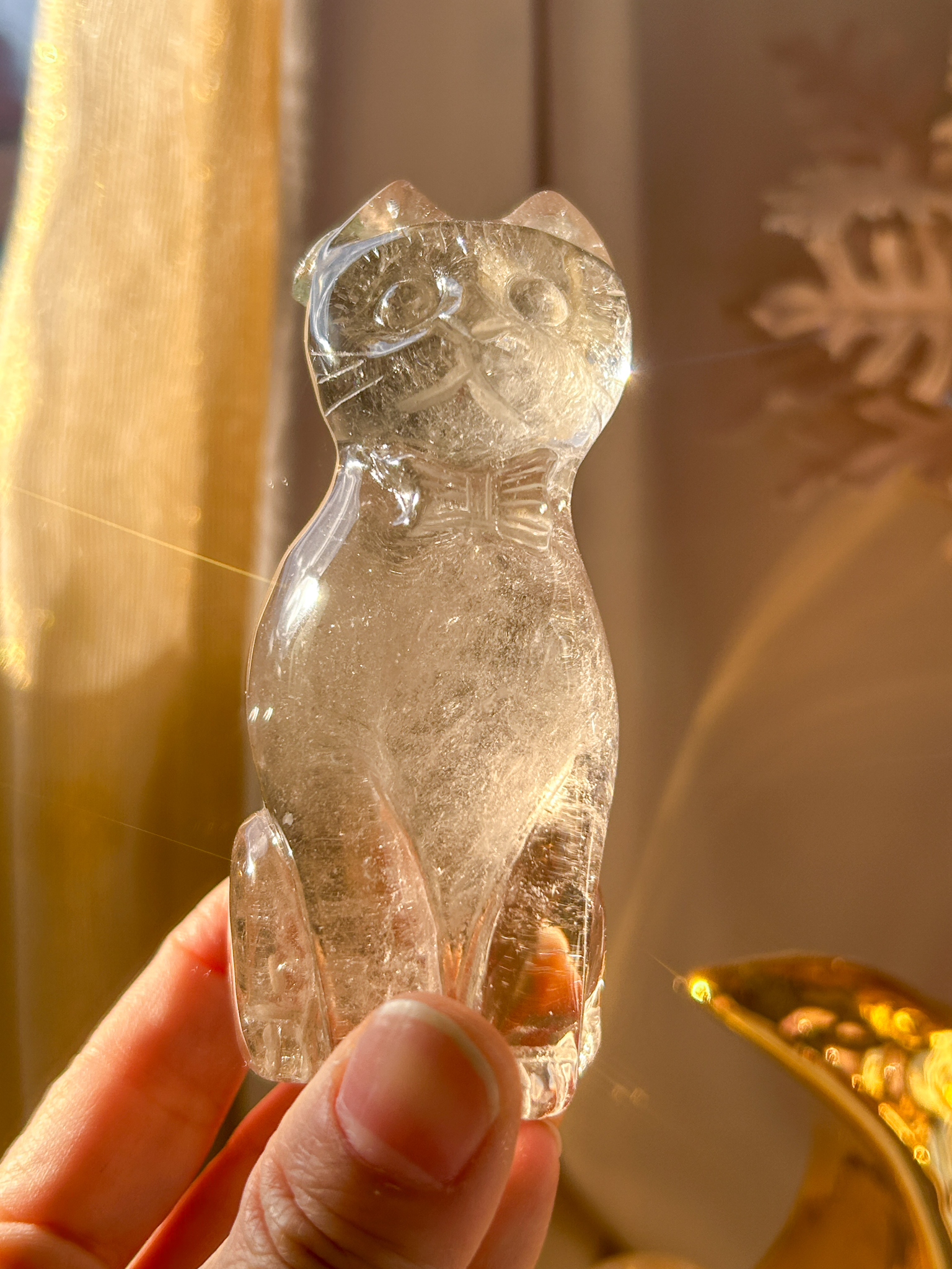 新入荷!手彫りの猫ちゃん・淡色スモーキー・リボンとガーデンお花をつけた 新デザインの猫ちゃん