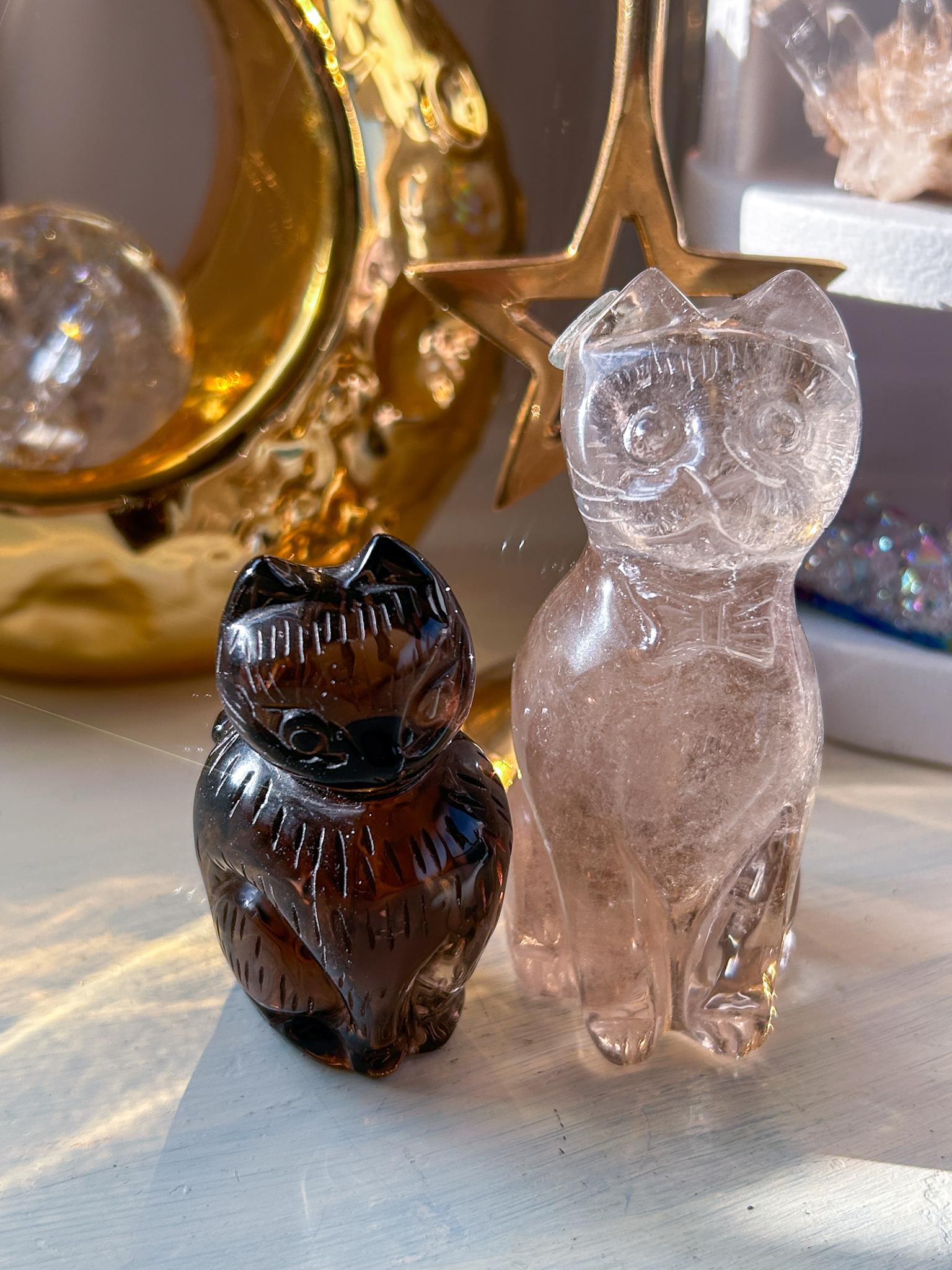 新入荷!手彫りの猫ちゃん・淡色スモーキー・リボンとガーデンお花をつけた 新デザインの猫ちゃん - 画像 (8)