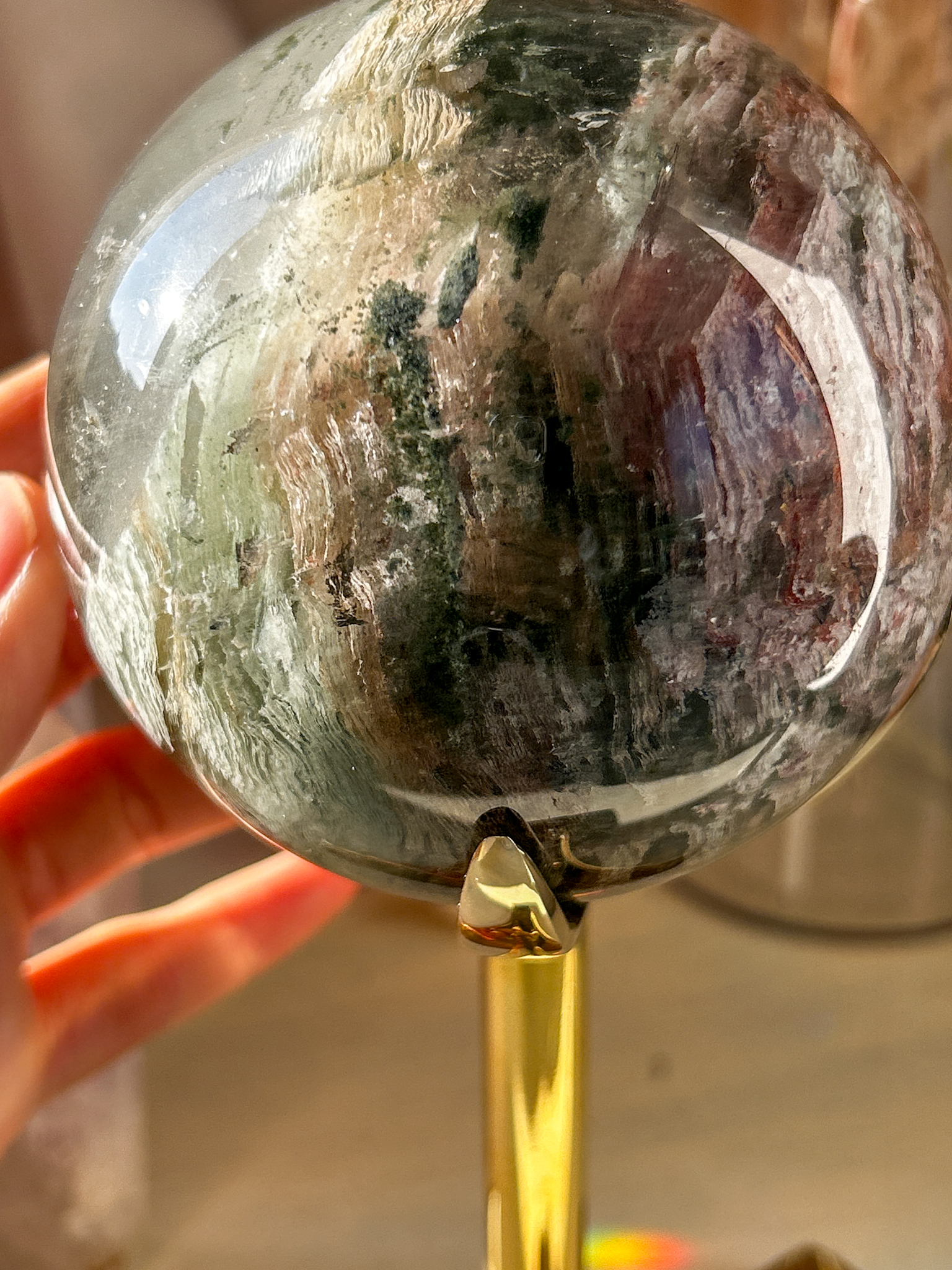 大特価・コレクションピース 覗きこむとまるで宇宙の銀河・神秘的な美しいガーデン・千層ガーデン水晶特大スフィア Wonder land 9.3cm 1.11kg - 画像 (6)