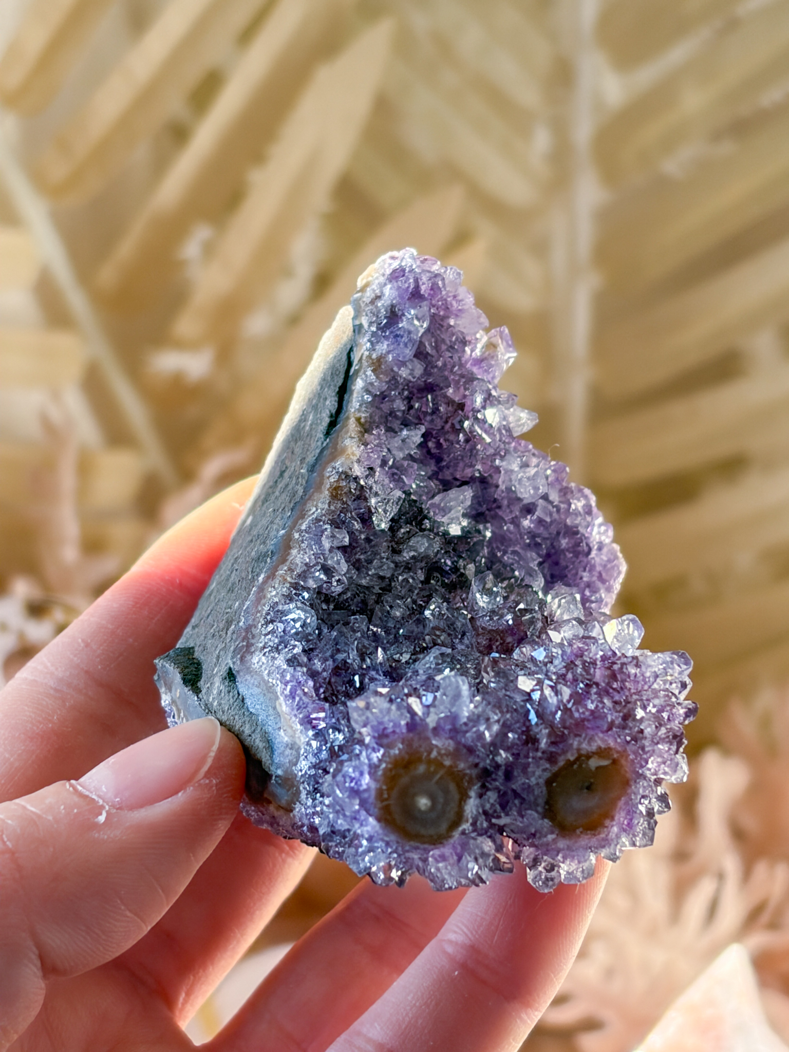 紫x赤 美しいキラキラの 妖精の宝石 シュガー レインボーアメジストxフラワーアメジスト(スタラクタイト) - 画像 (5)