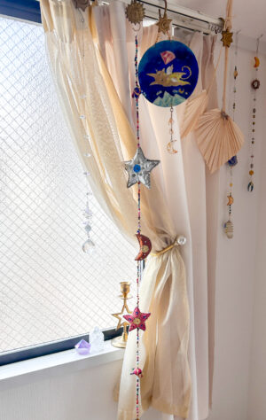 サービス品 インドの古布アップサイクルお星様とお月様のモビールハンギング⭐️