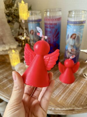 香るキャンドル🕯️ハンドメイドの真っ赤な天使のキャンドル(南国のスイートな香り)※おまとめ買い対象商品