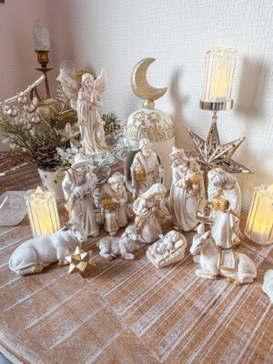 ✨【聖夜の栄光】キリスト降誕 イエス様の生誕を巡る物語 オーナメント Gloria in Excelsis✨11体の精巧な再現セット