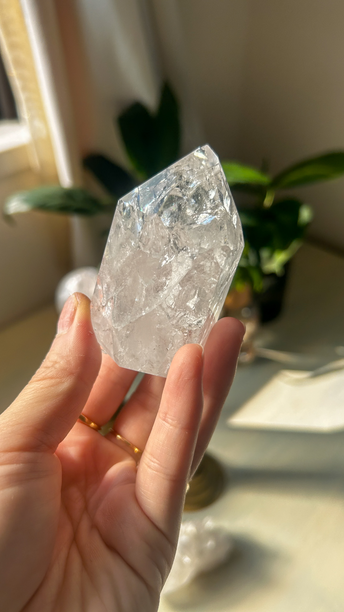 ブラジル産 クラック虹クォーツ Iris crystal - 画像 (6)