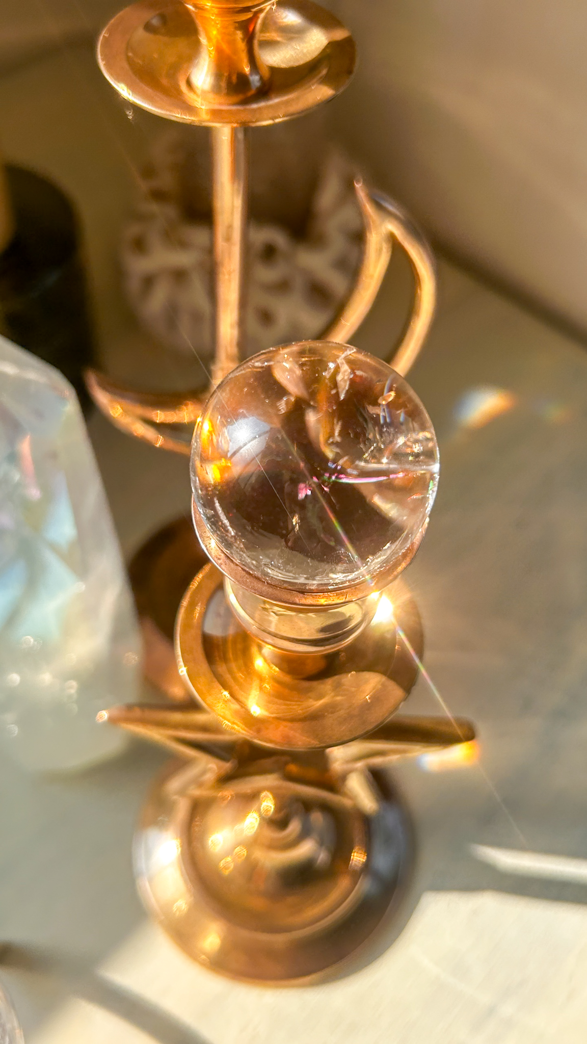 高透明・天然アイリススフィア(ブラジル)29mm ギラっと虹 - 画像 (2)