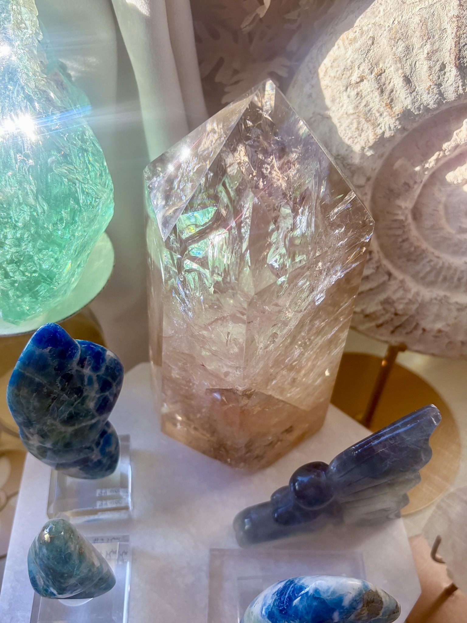 入手困難・世界でたった一つディープスモーキーピンク🩷最高品質ピンクアゼツライト特大タワー🌈の煌めき2.5kg高さ23cm! - 画像 (4)