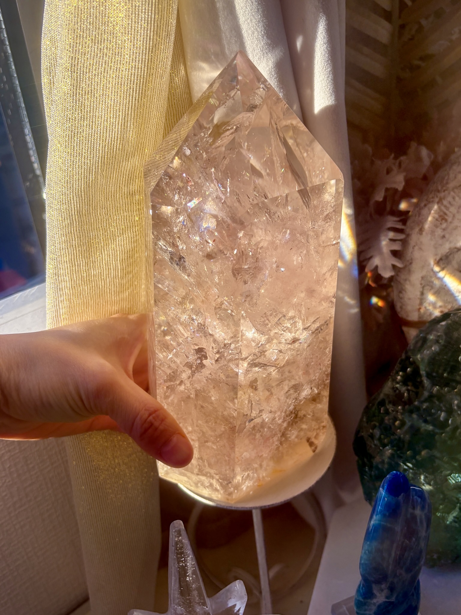 入手困難・世界でたった一つディープスモーキーピンク🩷最高品質ピンクアゼツライト特大タワー🌈の煌めき2.5kg高さ23cm! - 画像 (6)